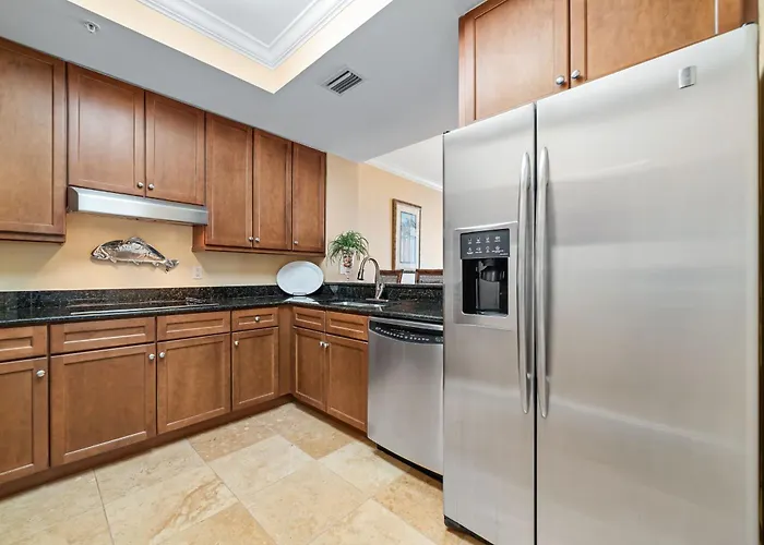 Holiday home Indigo East Unit 1703e