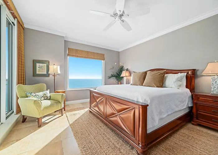 Indigo East Unit 1703e Holiday home