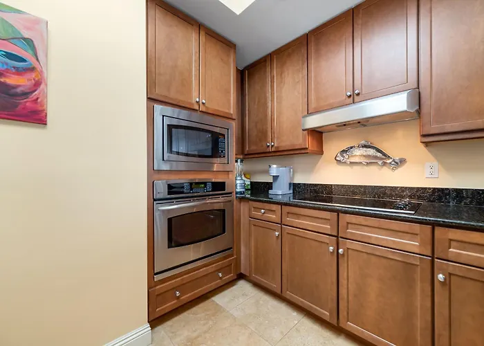 Holiday home Indigo East Unit 1703e *