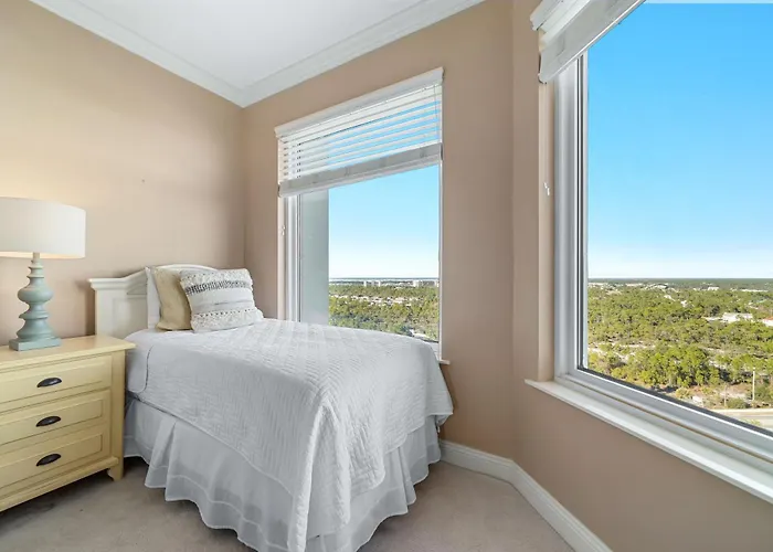 Indigo East Unit 1703e Holiday home Pensacola