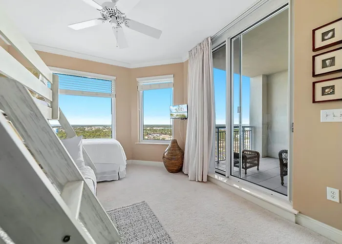 Indigo East Unit 1703e Holiday home Pensacola